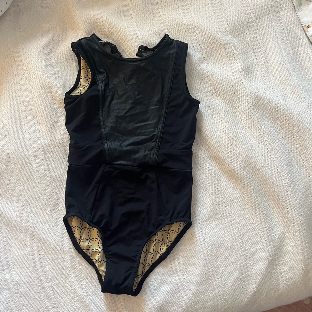 Viella dancewear Leo YM